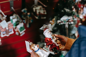 [线下引流]线下引流好办法：用“2元”店快速批量加本地粉丝，轻松的实现月赚两万